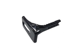 ZDERZAK PIŁA POSUWOWA BRZESZCZOTOWA MAKITA JR3050T JR3060T M4501 MAKTEC MT450T nr. kat. 165396-7